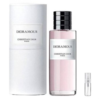 Christian Dior Dioramour - Eau de Parfum - Perfume Sample - 2 ml